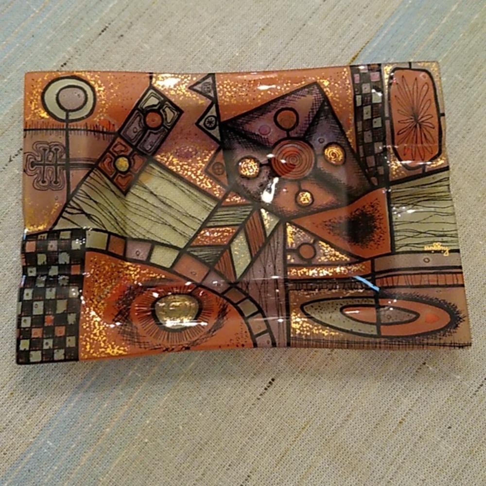 Higgins Art Glass vintage ashtray